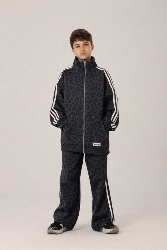 The wild jaguar set- youth