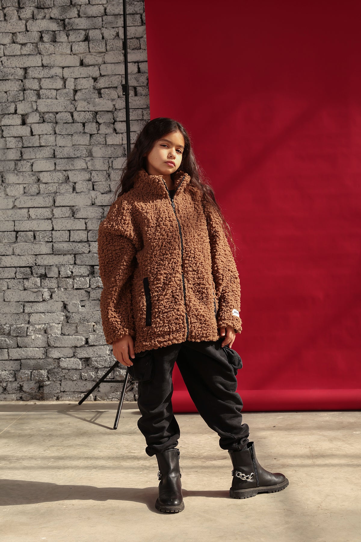 The Teddy hug jacket- youth