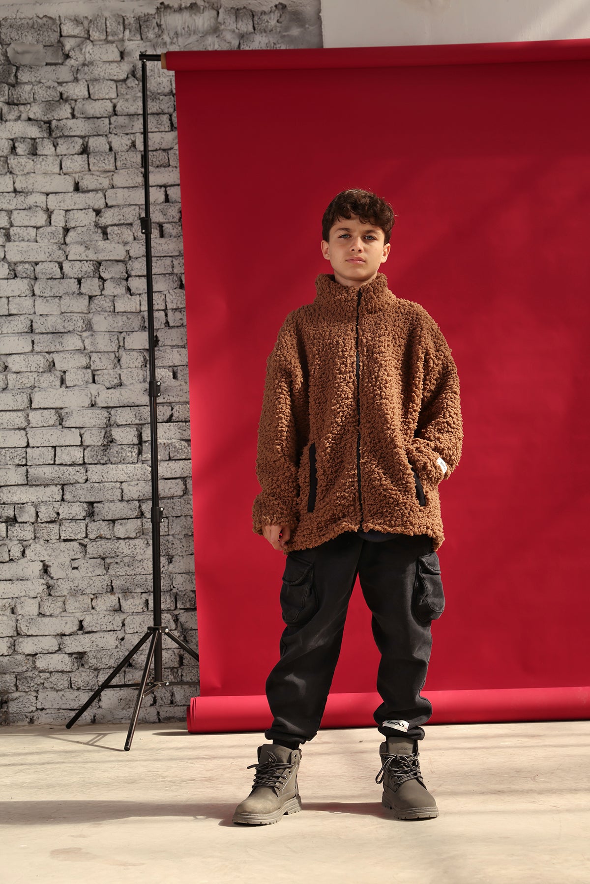 The Teddy hug jacket- youth