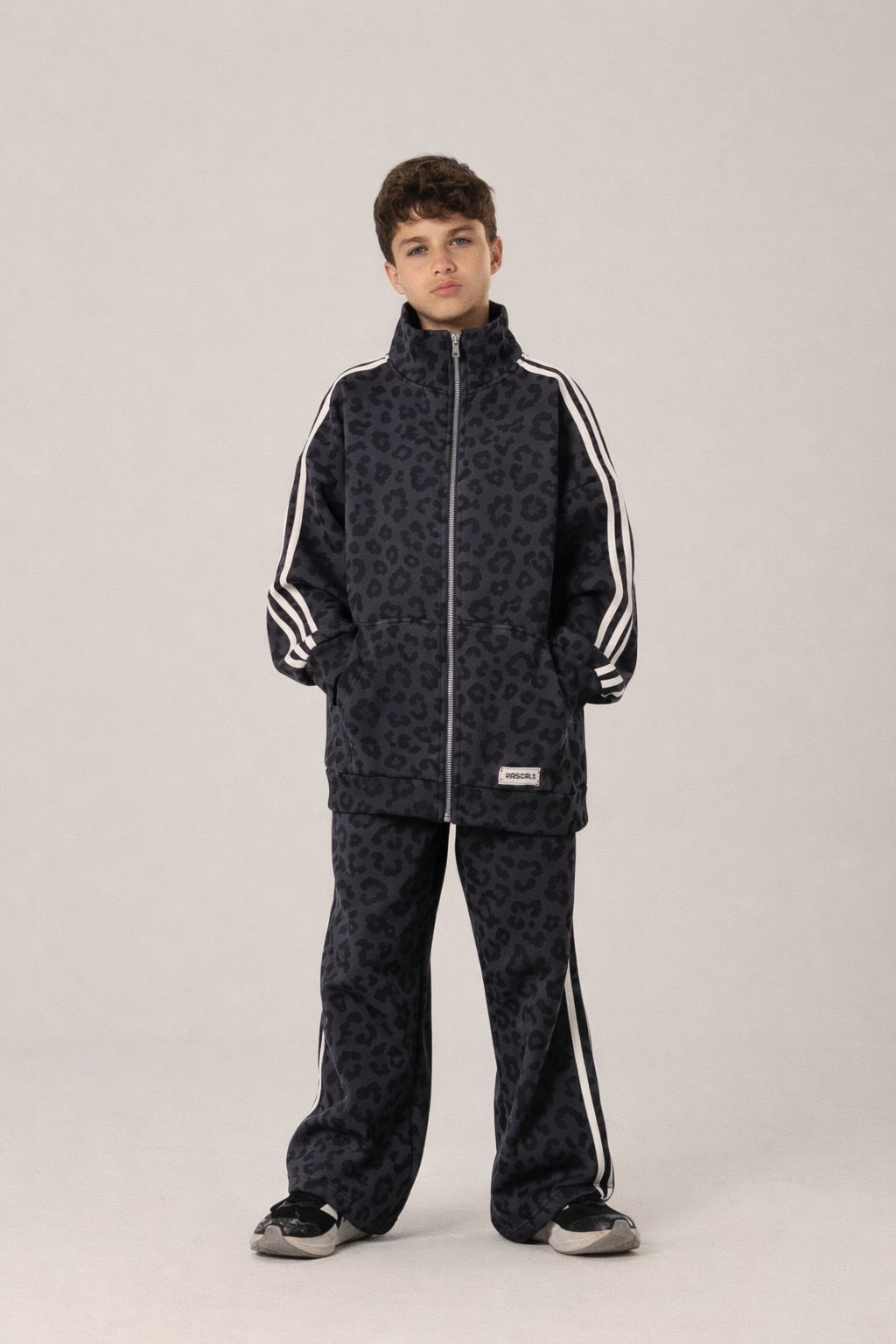 The wild jaguar set- youth